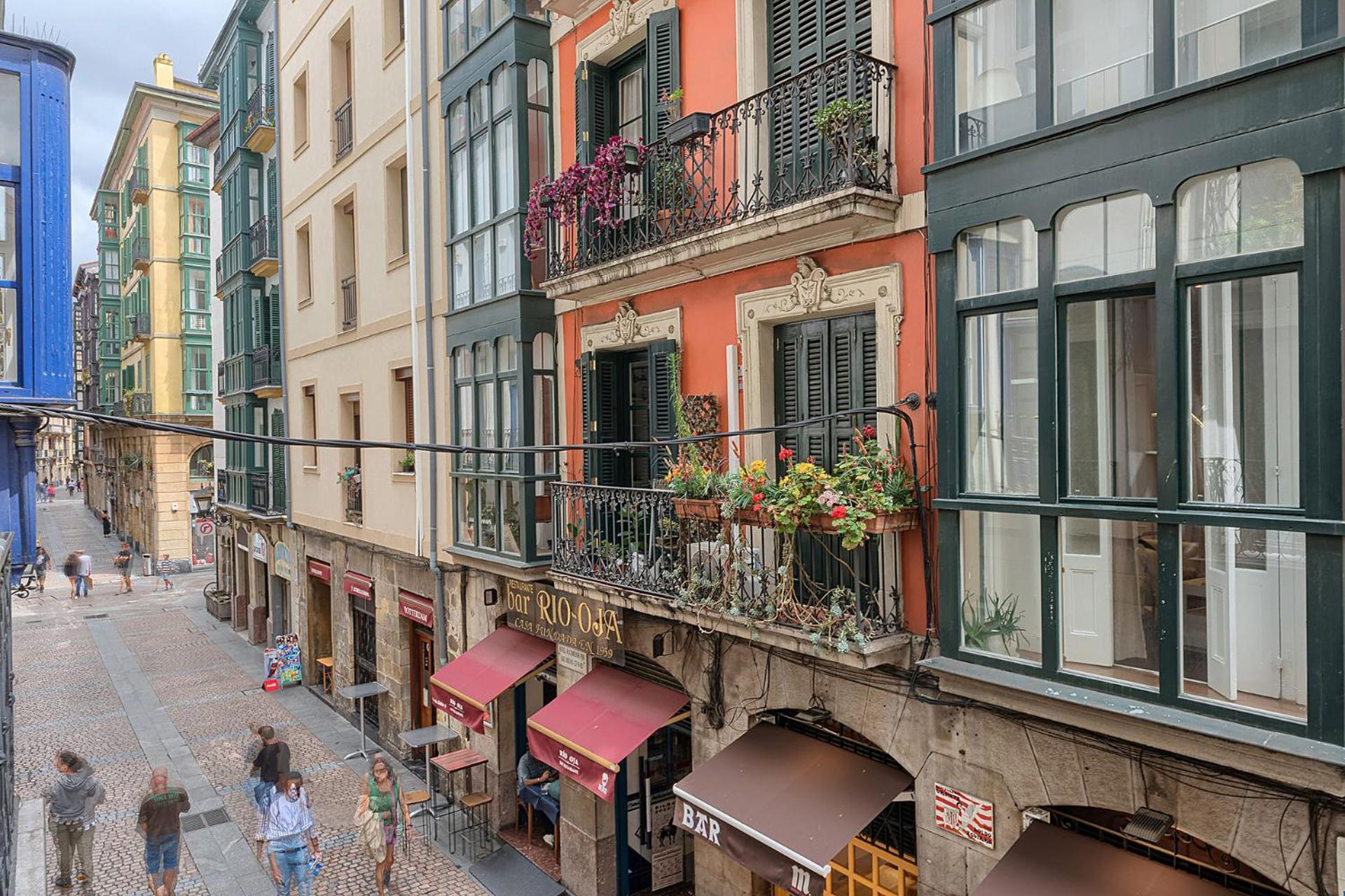 Apartamento Moderno y Lujoso en el Historico Casco Viejo Bilbao Exterior foto