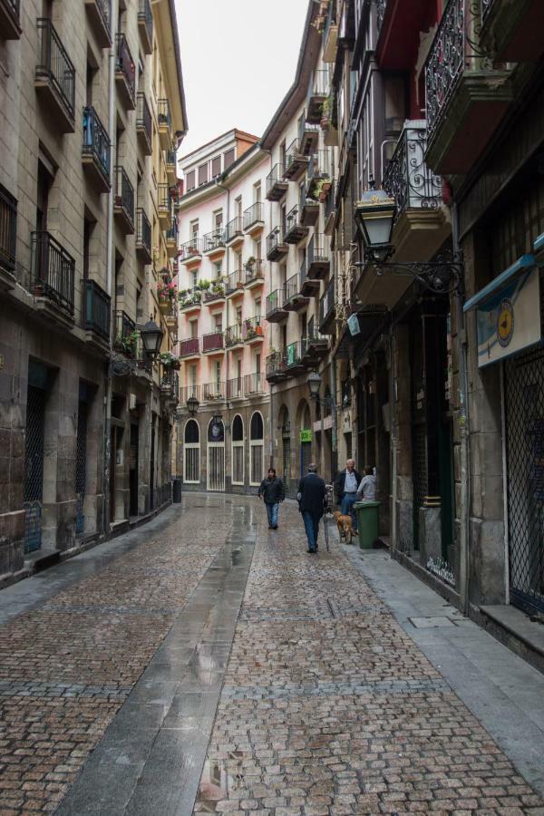 Apartamento Moderno y Lujoso en el Historico Casco Viejo Bilbao Exterior foto